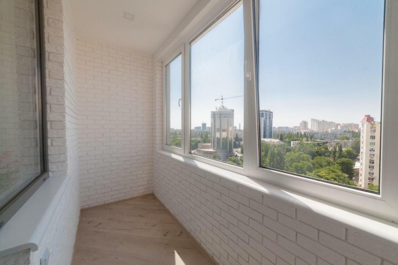 Апартаменты В Новом Доме Odesa Exterior photo